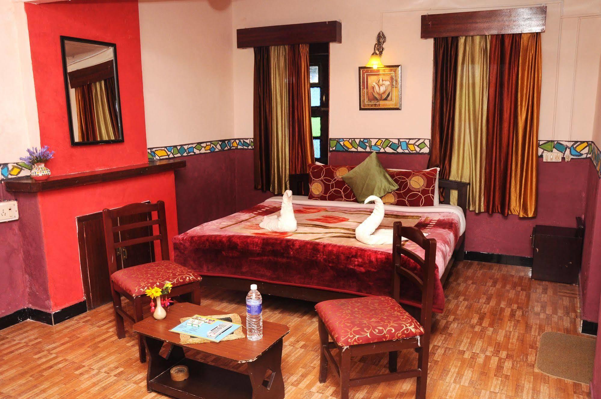 British Cliff Club Resort Ooty Εξωτερικό φωτογραφία